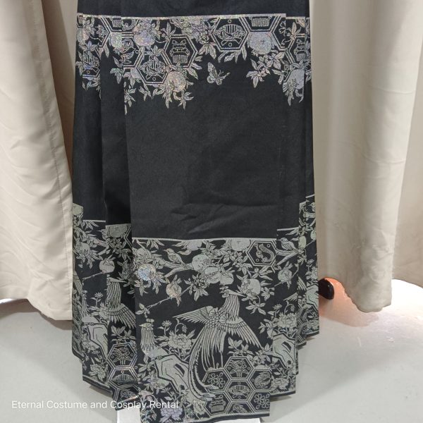 CHINESE Traditional MaMian Qun (HorseFace Skirt) Mix and Match Black with Silver Laser Lining Weaves Pheonix Pattern Size M - L (Actual Weaves, not fabric printing) bling bling for Rent - Image 4