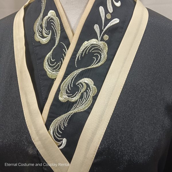 Chinese Traditional HanFu Female Black with yellow Size XS - M (黑色交领汉服) for Rent - Image 5